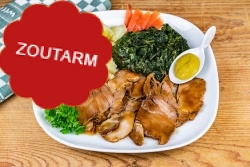 Natriumarme kantenklare maaltijd varkensfricandeau met spinazie