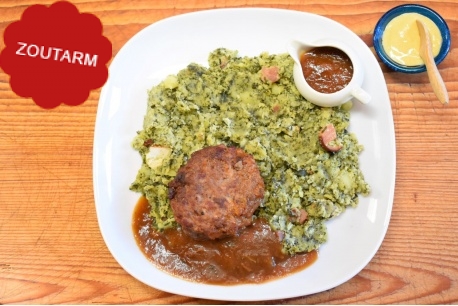 Zoutarme stamppot spinazie met oma's gehaktbal