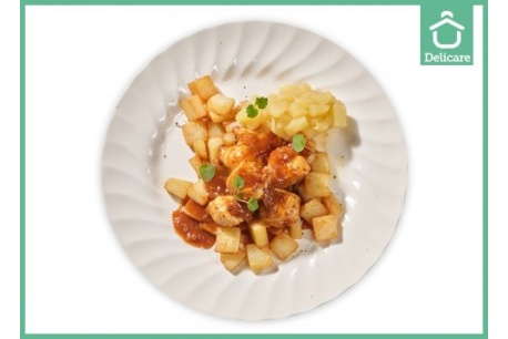 Natriumarme Kip uiensaus appelmoes gebakken aardappel