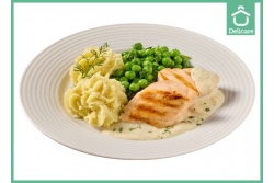 Natirumarme Zalmfilet in dillesaus met spinazie- en doperwtenmix en aardappelpuree met peterselie en bieslook